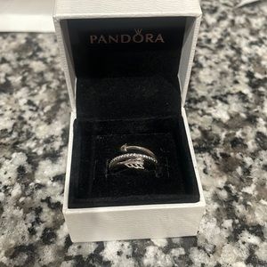 Arrow Pandora Ring Size 7